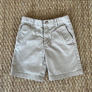 Vineyard Vines Boys’ Breaker shorts, size 7